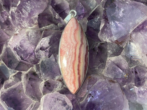 Bijouterie ésotérique pierres des elfes - Pendentif Rhodocrosite