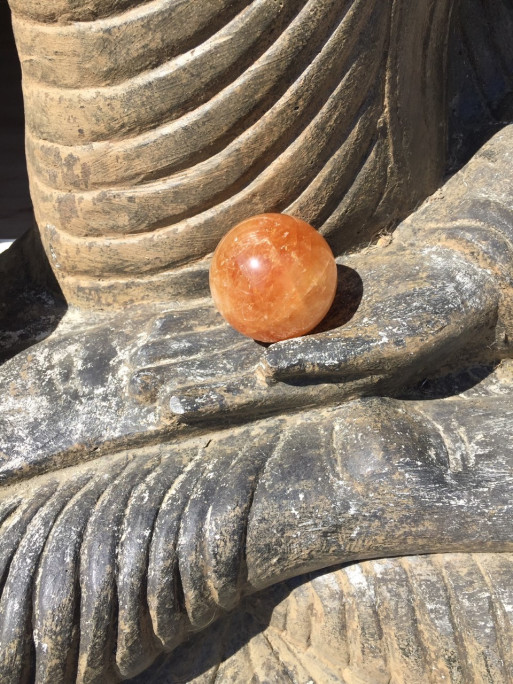 SPHÈRE EN CORNALINE