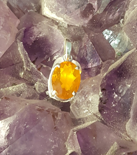 pendentif opale feu