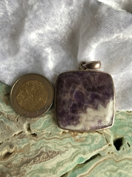pendentif amethyste chevron