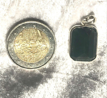 pendentif emeraude