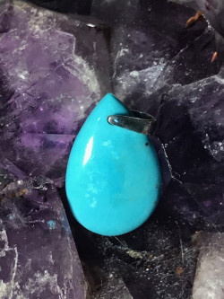 Boutique ésotérique Pierres des elfes - Pendentif Turquoise Naturelle