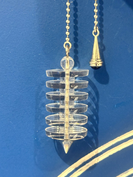 Le Pendule YI-KING en cristal